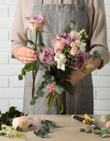 New York Blooms - flowers, flower arrangement, roses, Rye Flower Delivery
