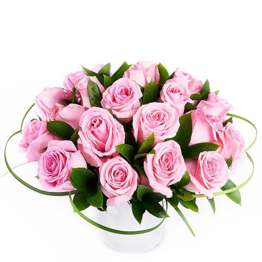 Blushing Rose Arrangement, Rose Arrangements, Pink Roses, NY Same Day Delivery. New York Blooms