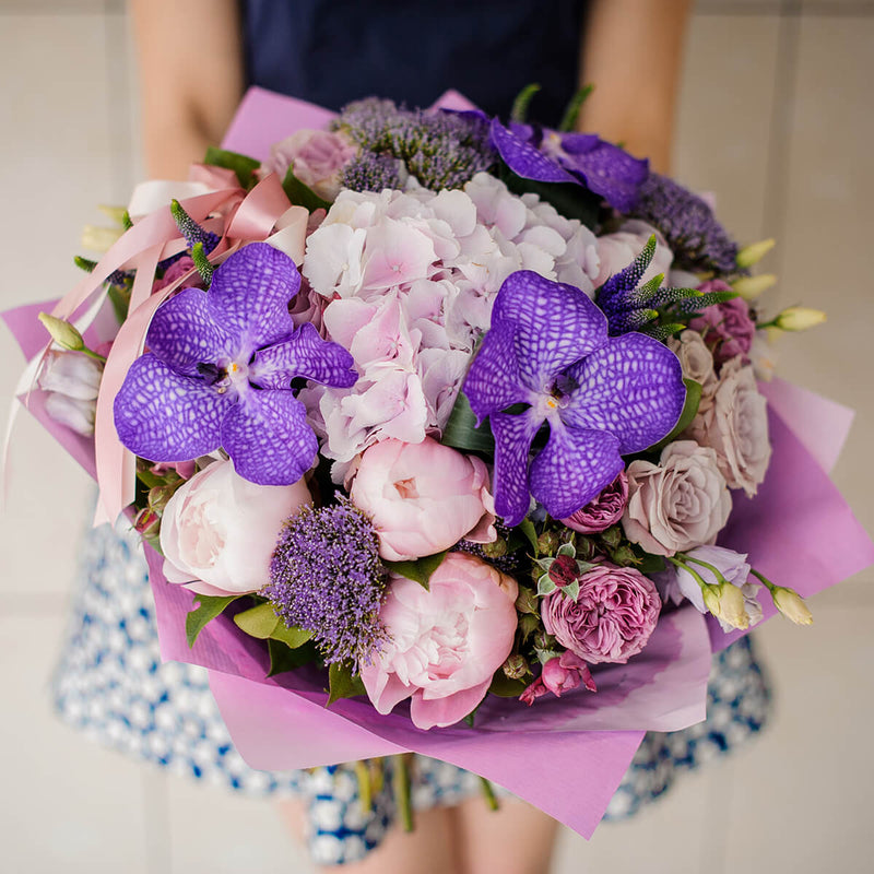 Same Day Flower Delivery to Signal Hill New York Blooms Blooms New York