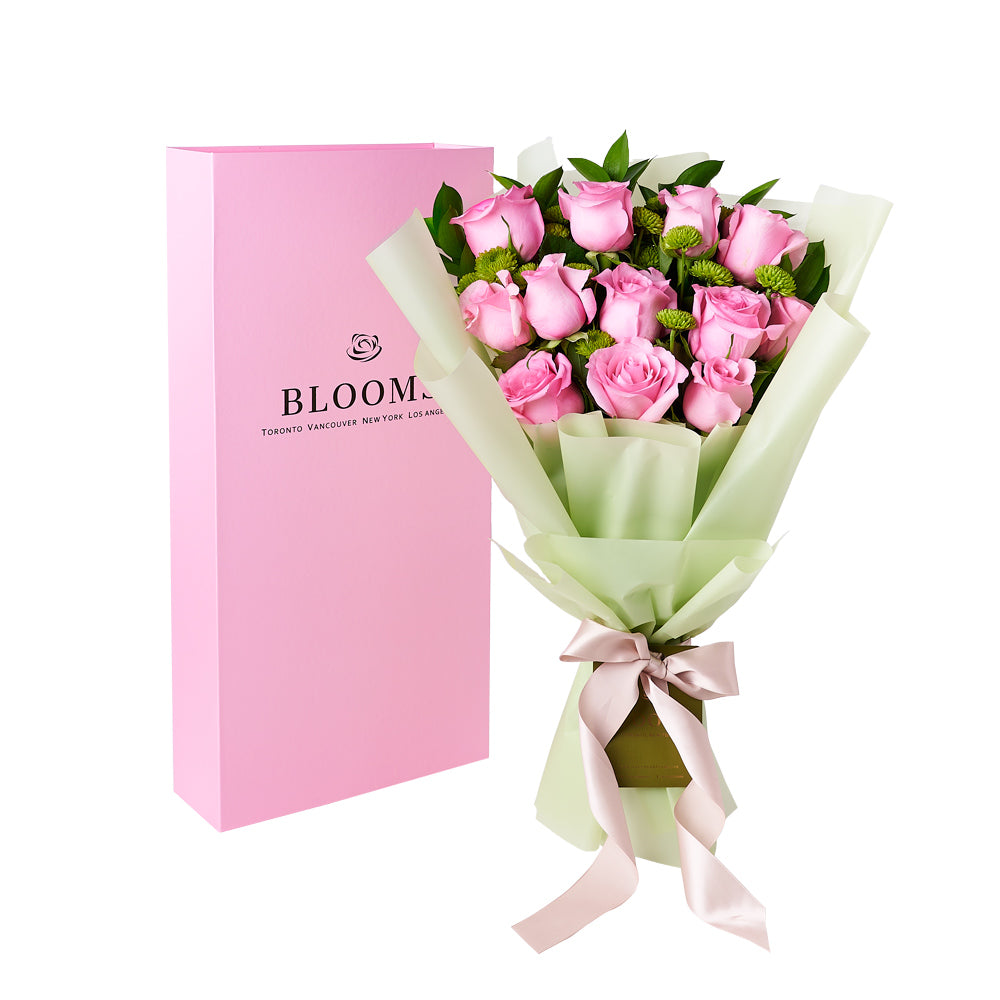 Pink Mixed Rose & Daisy Bouquet with Box from New York Blooms - Floral Gift Box - New York Delivery.