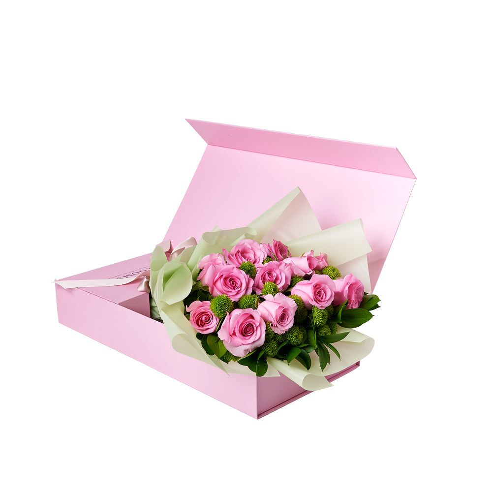 Pink Mixed Rose & Daisy Bouquet with Box from New York Blooms - Floral Gift Box - New York Delivery.