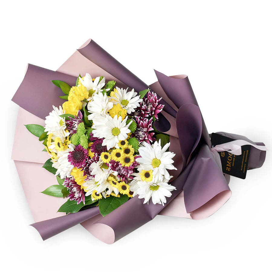 Mother's Day Wildflower Daisy Bouquet from New York Blooms - Mixed Floral Gifts - New York Delivery.
