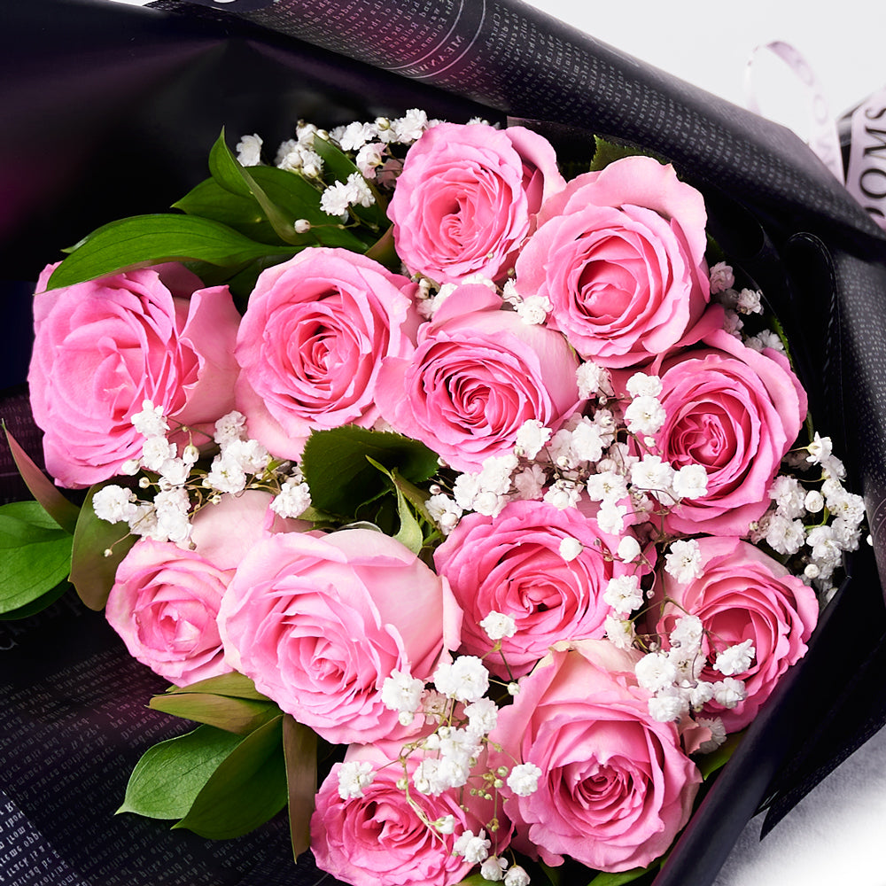 Rose Gifts  Valentine's Day 12 Pink Rose Bouquet With Box & Champagne -  Blooms New York