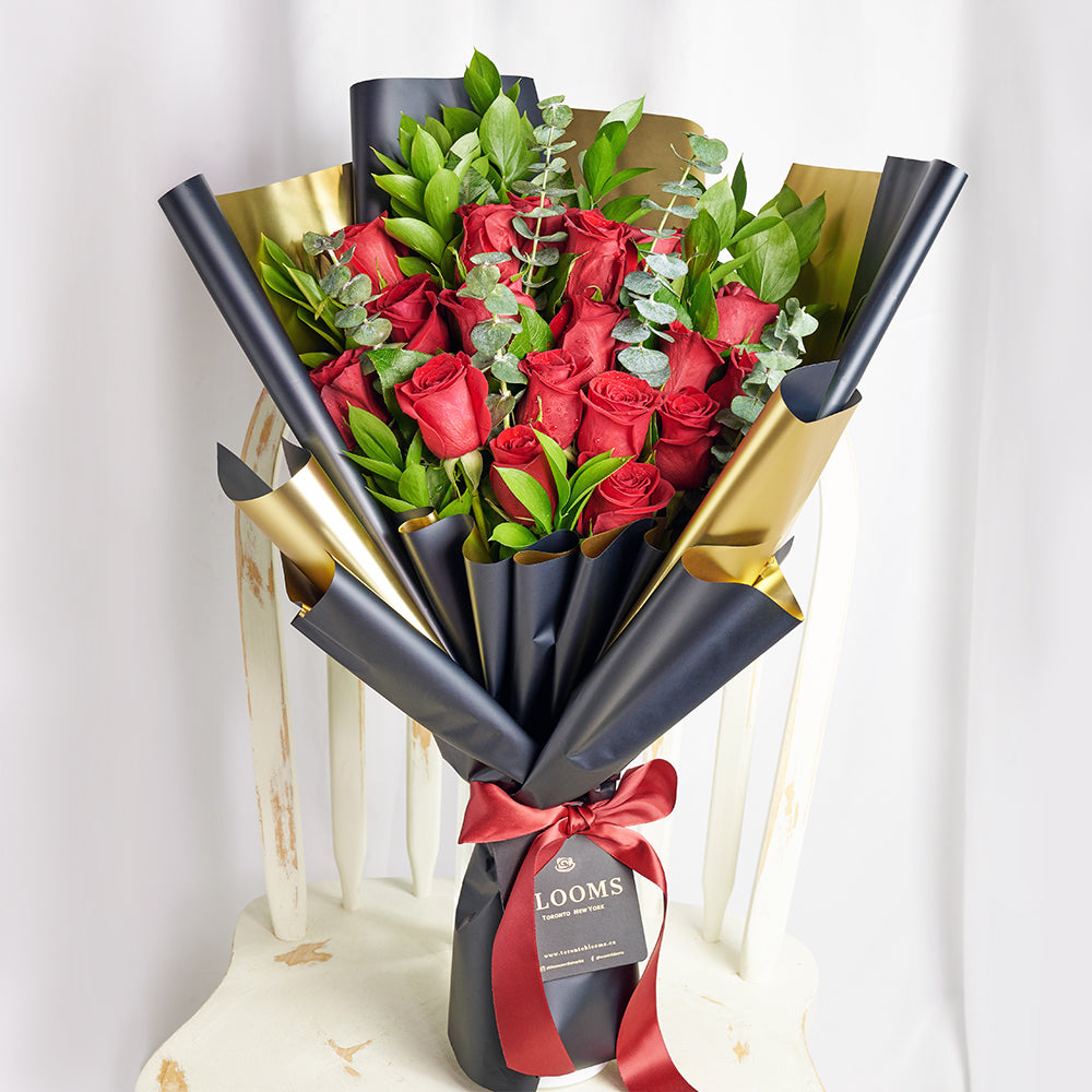 Classic Rose Bouquet, Red Roses Bouquet, Classic Red Roses, Rose Gifts, Floral Bouquets, Floral Gifts, NY Same Day Delivery