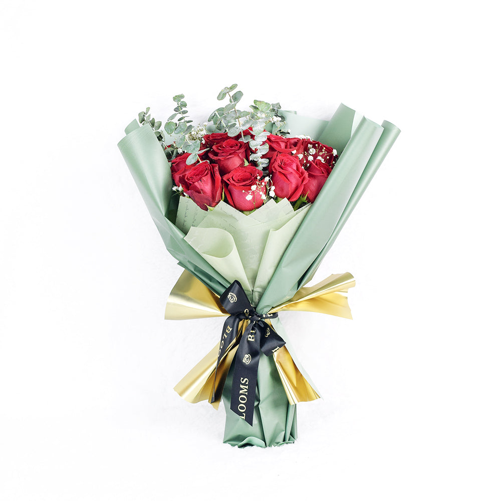 Spread The Cheer Rose Bouquet from New York Blooms - Flower Gifts - New York Delivery.