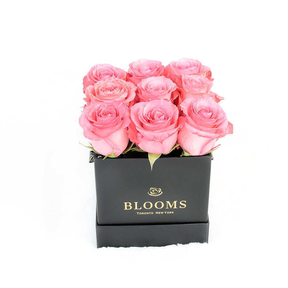 Impeccable Pink Rose Hat Box - New York Blooms - New York delivery