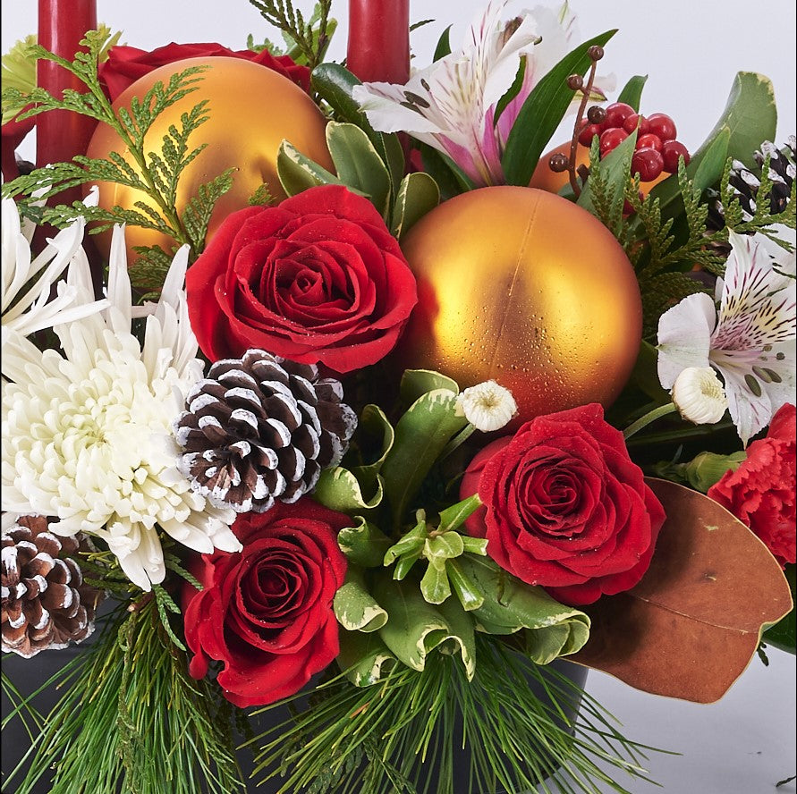 holiday,  christmas,  Mixed Floral Arrangement,  Mix Floral Arrangement,  Floral Arrangement,  Set 24018-2021, holiday floral delivery, delivery holiday floral, christmas arrangement usa, usa christmas arrangement